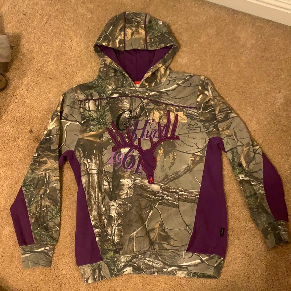 Cabela’s camo hoodie